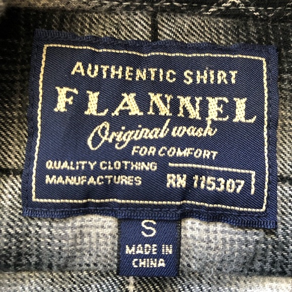 Uniqlo Black and Gray Plaid Hooded Flannel Shirt Size S - Picture 6 of 10